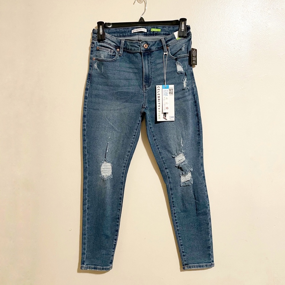 CELEBRITY PINK The Glam Curvy Mid-Rise Skinny Jeans